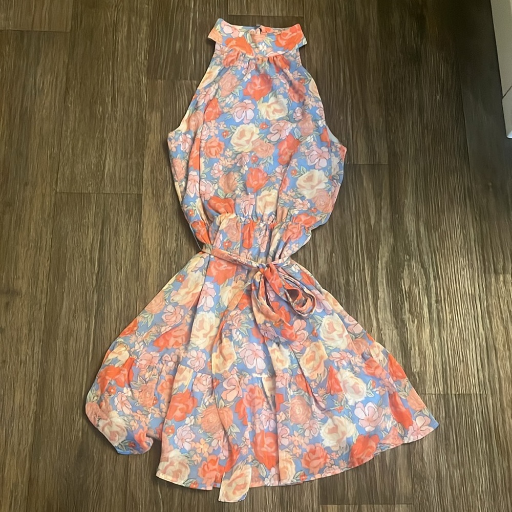 Lush Floral Halter Neck Tie Waist Mini Dress - Picture 4 of 6